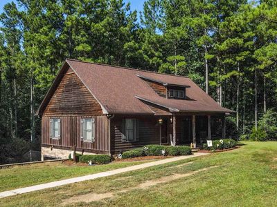 35 Rock Springs Rd