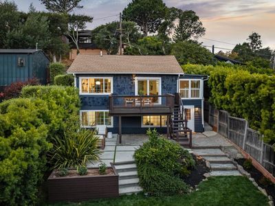305 Seymour Lane