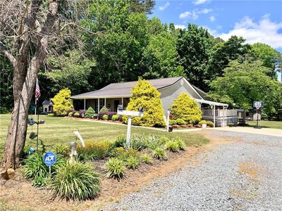 Property at 1920 Angell Rd, Mocksville, NC