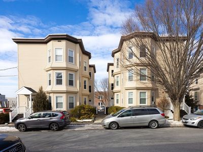 29-35 Sagamore St