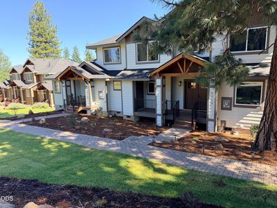4715 Red Tail Dr