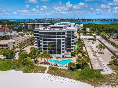 1102 BENJAMIN FRANKLIN DRIVE #810