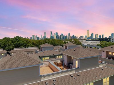 1115 Kinney Ave APT 18