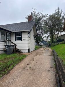 320 Indiana Ave