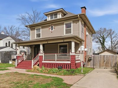 1214 W Riverside Ave