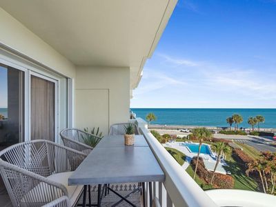 4049 Ocean Drive #402