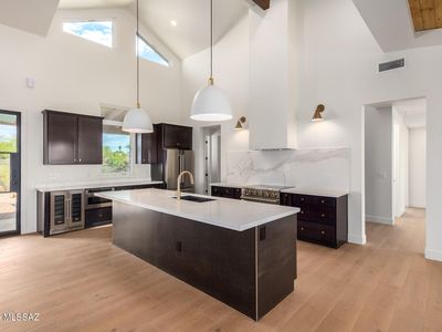 2750 W Black Cloud Ct