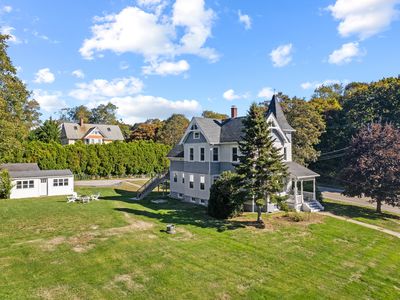 16 Prospect Hill Road