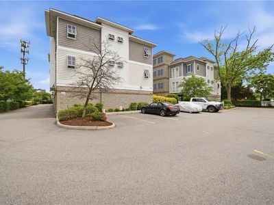 7922 Shore Dr Unit 219