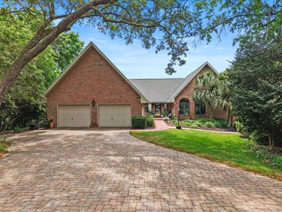 11 Kristin Cir