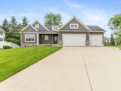 1422 Crystalline Dr SE