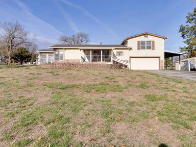 1089 E 1326th Rd