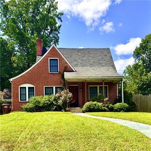 923 N Rotary Dr