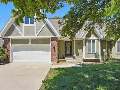 516 NW Timberbrooke Dr