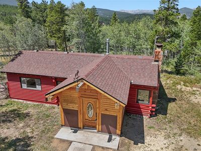 301 Genevas Way