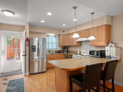 400 E 24th Ave APT 19