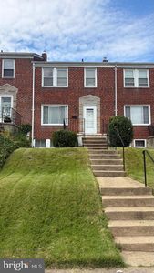 3440 Woodstock Ave