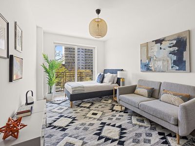 379 Ocean Pkwy APT 2A