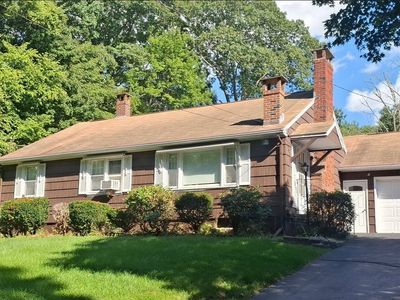 128 Sutton Rd