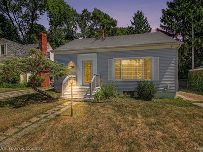 1115 E Vernon Dr