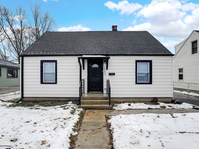 14517 Saint Louis Ave