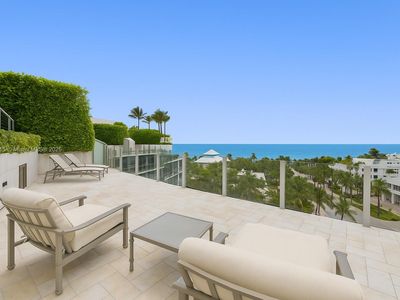 1 Collins Ave #PENTHOUSE 702