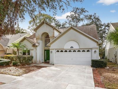 912 W Charing Cross Cir