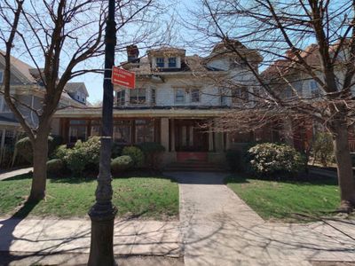 1112 Albemarle Rd