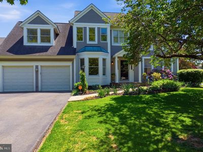 10319 Bassett Hall Ct