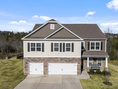 646 Lakeshore Cv