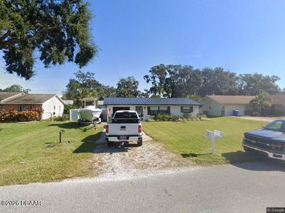 2711 Orange Tree Dr