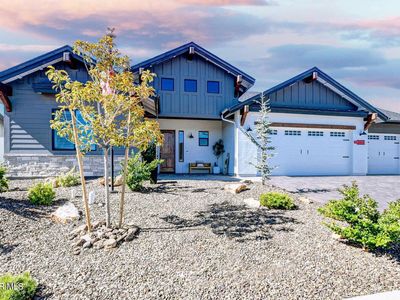 4610 E Cheshire Loop