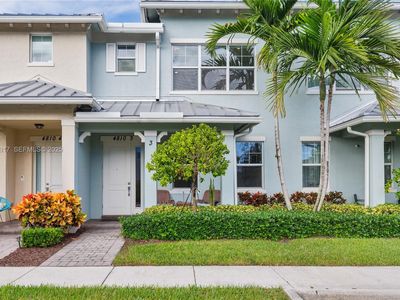 4810 Eucalyptus Dr UNIT 3