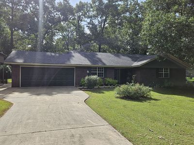 300 Darlene Dr