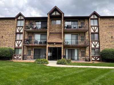 7171 175th St APT 3D