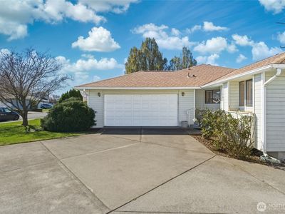 807 SE Sentry Drive