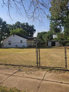 Property at 204 W Nevada St, Walters, OK