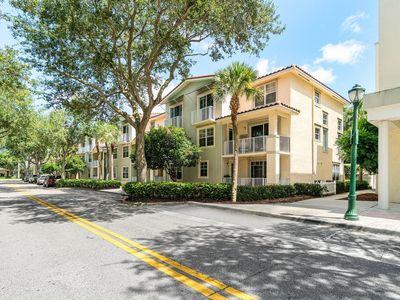 1136 Town Center Drive #25