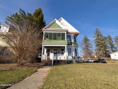 2751 Campbell Avenue