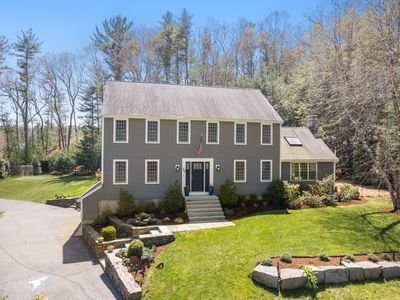70 Cross Creek Ln