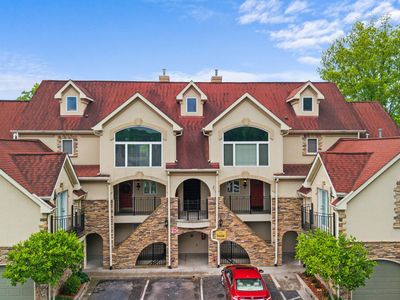643 River Place Way #A401