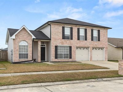 4913 Liberty Oaks Dr