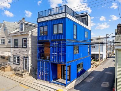 413 Pearl St