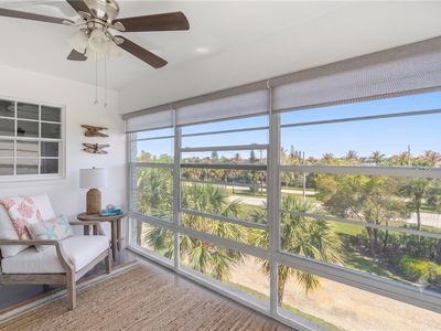 2333 Indian River Blvd APT 401