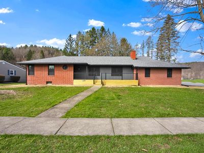 149 Nichols St