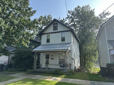 504 Elk St