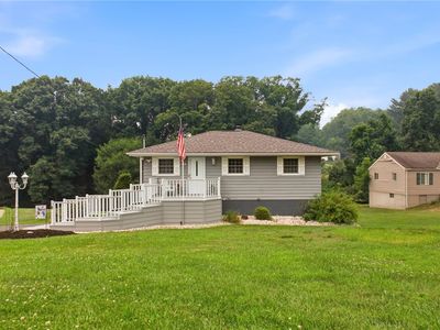 308 Maple Rd