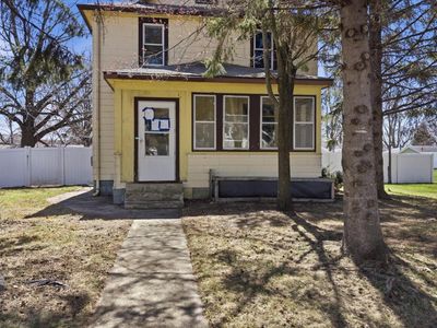237 2nd St SW