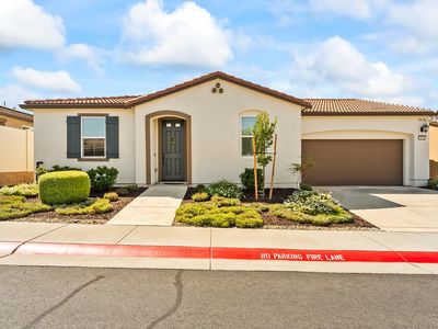7832 Sol Vista Ln