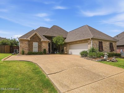 218 Emerald Cir